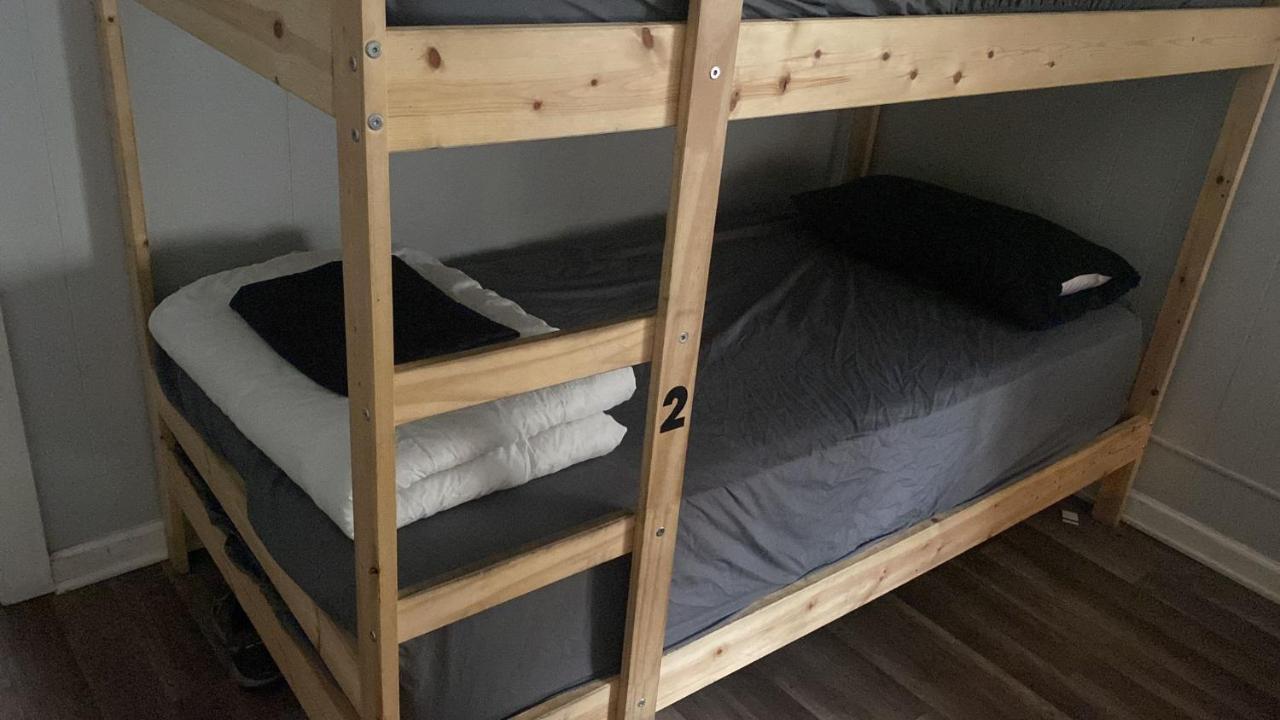 Humble Abode At El Monte Hostel Bagian luar foto